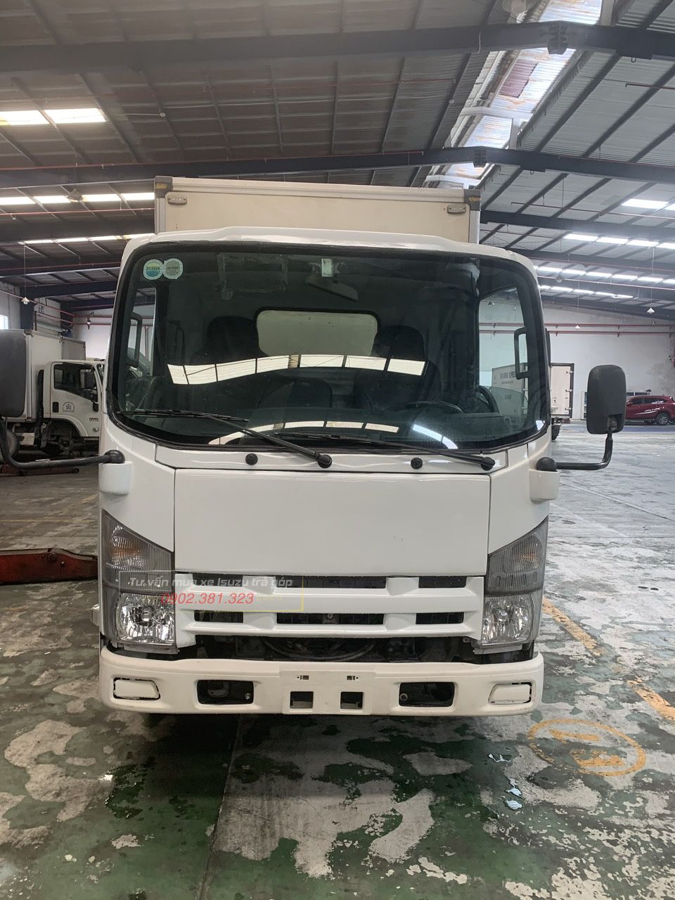 Bán xe Isuzu NMR310 thùng kín Cũ giá rẻ chất lượng cao