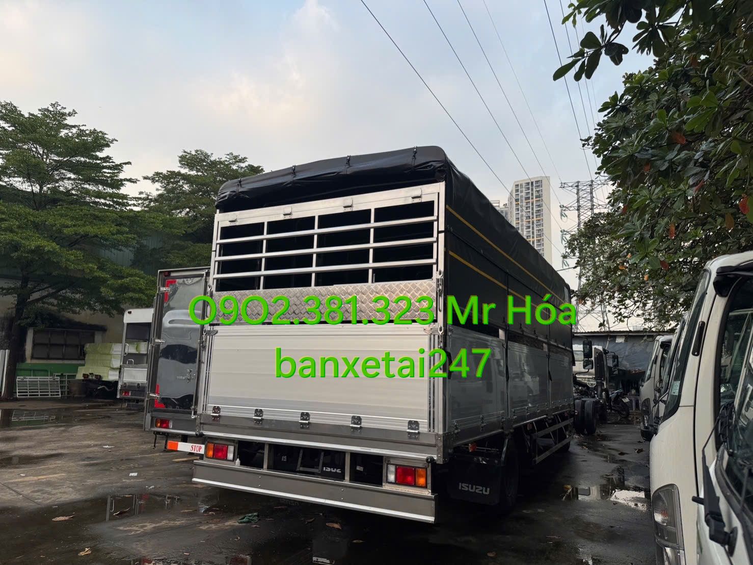 Thùng mui bạt bửng nhôm xe FSR 2026